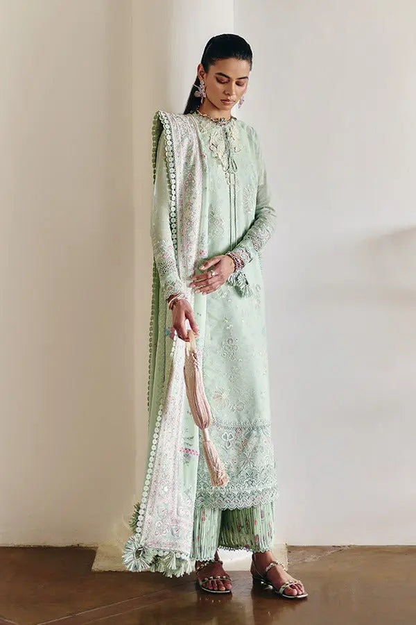 Naire - Prettily Suffuse