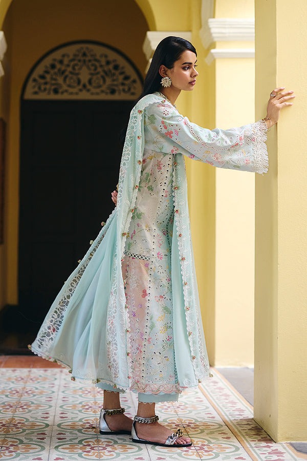 Reeva Prettily Suffuse