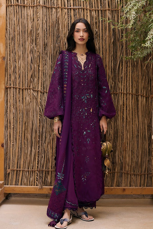 Nayra Prettily Suffuse